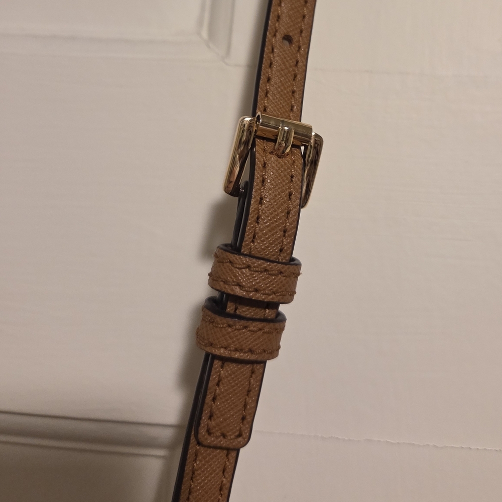 Michael Kors Off White, Grey, and Brown MK Print crossbody jet set bag - Picture 9 of 16